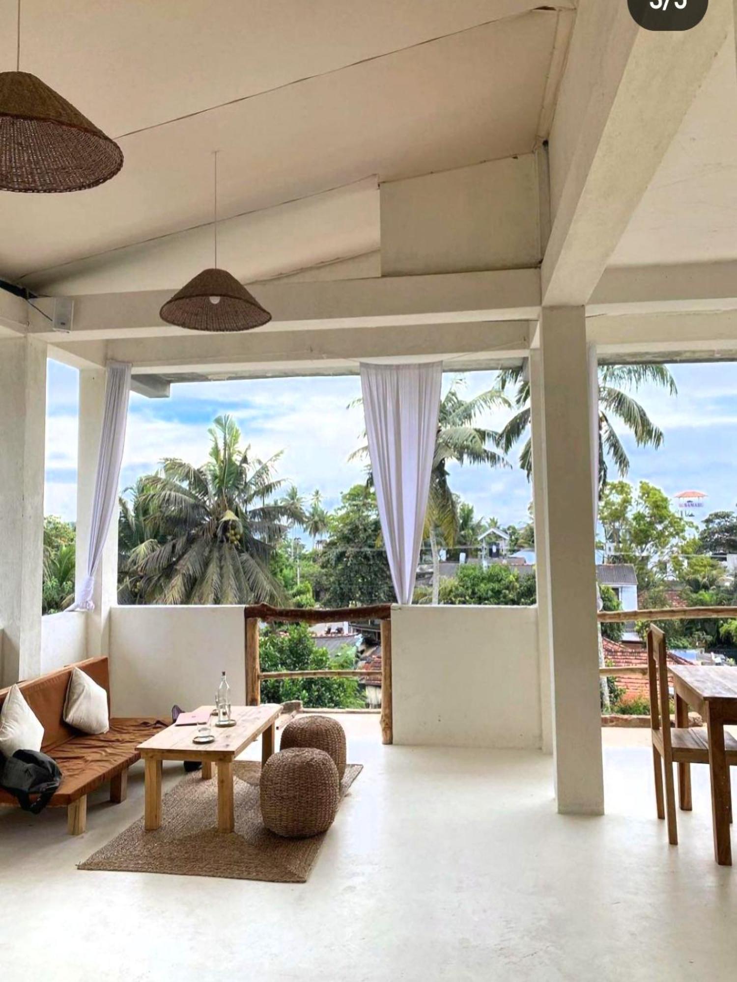 Ocean Bay Surf Resort ウェリガマ エクステリア 写真