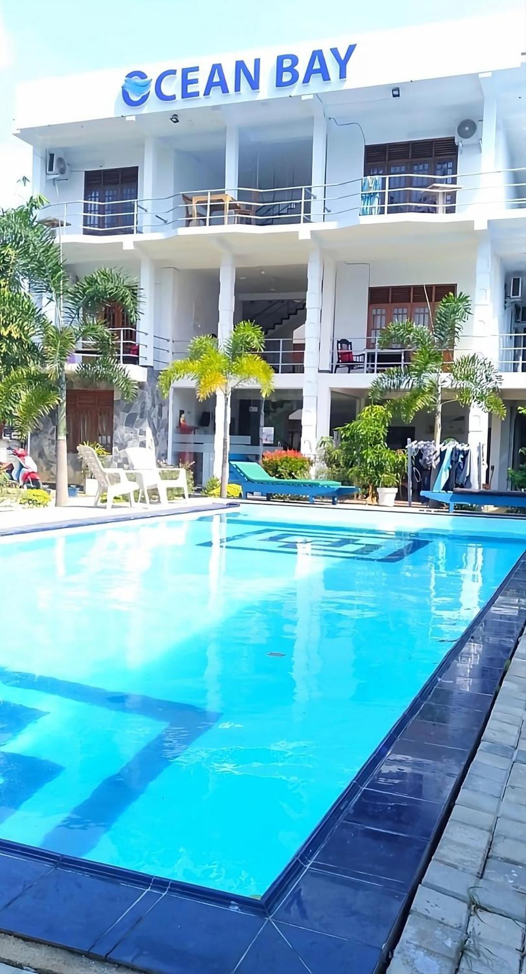 Ocean Bay Surf Resort ウェリガマ エクステリア 写真